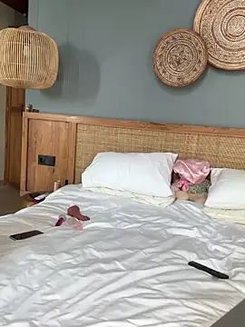 Snapshot of auriangel chatting on February 6, 2026, 1:34 am auriangel online show from February 6, 2026, 1:34 am