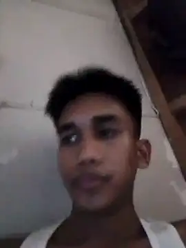 charlie0728 online show from September 28, 2025, 11:28 am