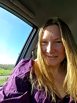 DutchButterfly online show from March 29, 2026, 9:00 am