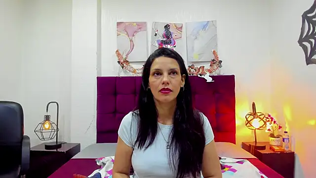 MashaPiink online show from October 27, 2025, 1:01 pm