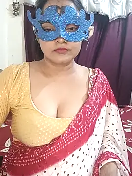 MEERAcle online show from March 11, 2026, 6:13 pm