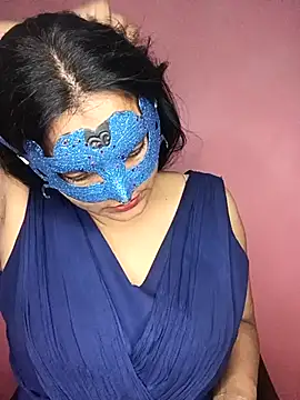 MEERAcle online show from October 15, 2025, 9:34 pm