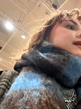 Only April online show from November 29, 2025, 7:08 am