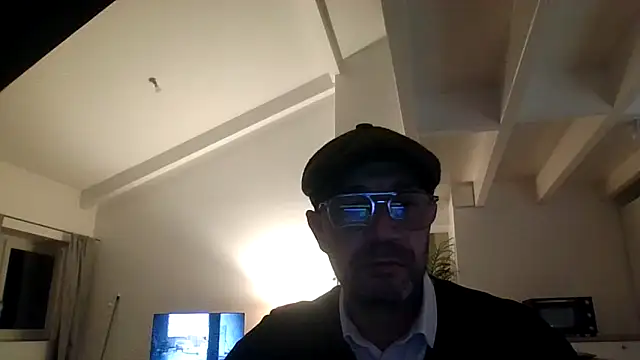 Snapshot of Twooseul chatting on February 14, 2026, 8:09 pm Twooseul online show from February 14, 2026, 8:09 pm