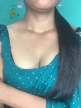 Snapshot of Priya_baby0 chatting on September 18, 2025, 5:49 pm Priya baby0 online show from September 18, 2025, 5:49 pm