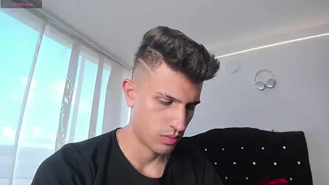 kevin ahss online show from October 24, 2025, 10:09 pm