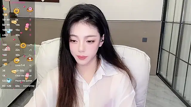 Snapshot of Sandy_Uu chatting on September 22, 2025, 9:37 am Sandy Uu online show from September 22, 2025, 9:37 am
