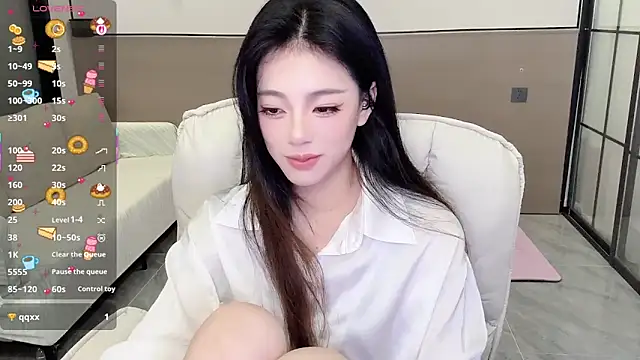 Snapshot of Sandy_Uu chatting on September 26, 2025, 5:14 am Sandy Uu online show from September 26, 2025, 5:14 am