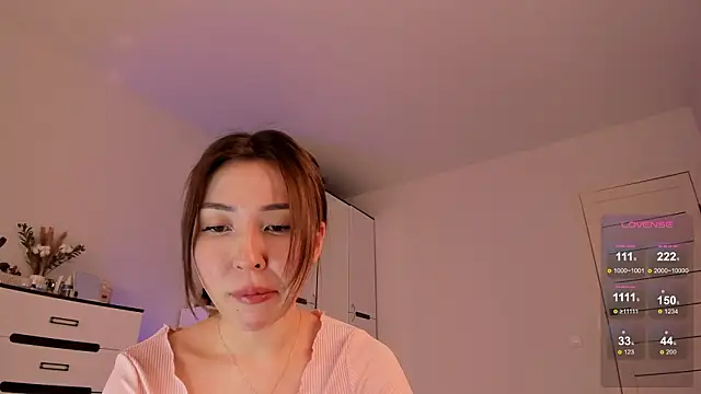 devaivy online show from February 17, 2026, 8:44 am