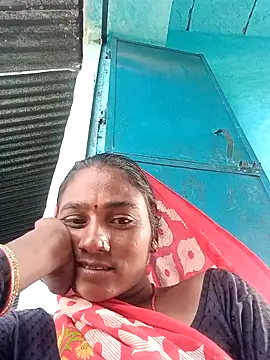 Snapshot of Sapna_hotA chatting on September 21, 2025, 10:09 am Sapna hotA online show from September 21, 2025, 10:09 am