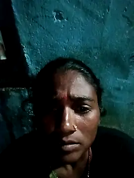 Snapshot of Sapna_hotA chatting on October 7, 2025, 2:18 pm Sapna hotA online show from October 7, 2025, 2:18 pm