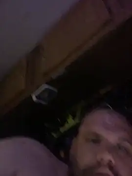 Snapshot of shakeweight chatting on September 23, 2025, 3:57 am shakeweight online show from September 23, 2025, 3:57 am