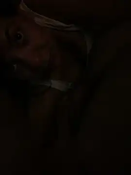 Snapshot of shakeweight chatting on November 29, 2025, 2:17 pm shakeweight online show from November 29, 2025, 2:17 pm