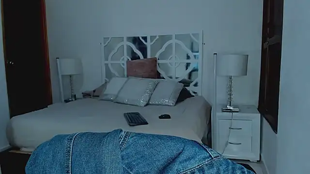 MikaelaStone online show from January 31, 2026, 7:12 pm