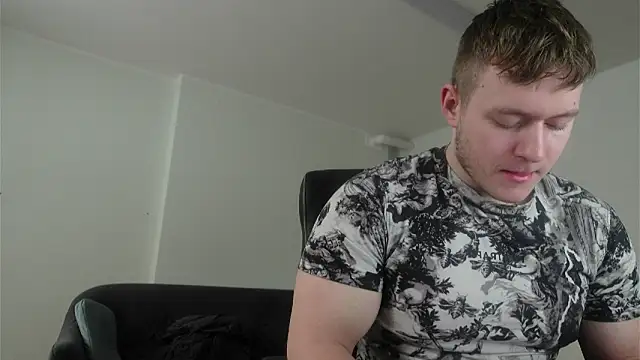 Snapshot of Richard_Dullas chatting on February 12, 2026, 9:20 am Richard Dullas online show from February 12, 2026, 9:20 am