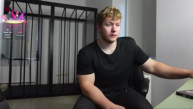 Richard Dullas online show from October 12, 2025, 5:20 am