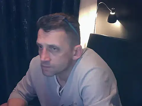 bajka760 online show from February 9, 2026, 2:42 am