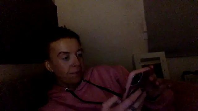 Bellababexox online show from May 24, 2026, 5:40 am