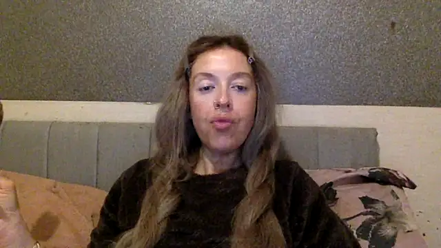 Bellababexox online show from March 19, 2026, 12:32 am