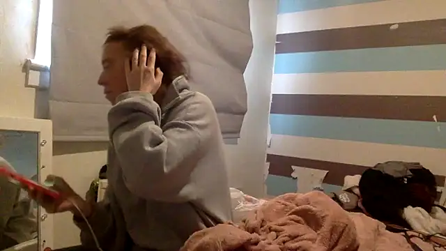 Bellababexox online show from June 14, 2026, 3:57 pm