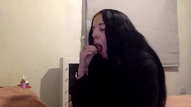 Bellababexox online show from May 9, 2026, 5:33 am
