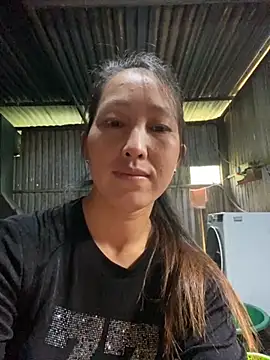 Snapshot of Huong-Ly chatting on September 10, 2025, 4:44 am Huong-Ly online show from September 10, 2025, 4:44 am