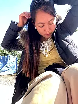 Huong-Ly online show from January 12, 2026, 4:08 am