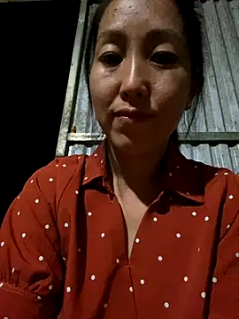 Snapshot of Huong-Ly chatting on September 28, 2025, 1:29 pm Huong-Ly online show from September 28, 2025, 1:29 pm
