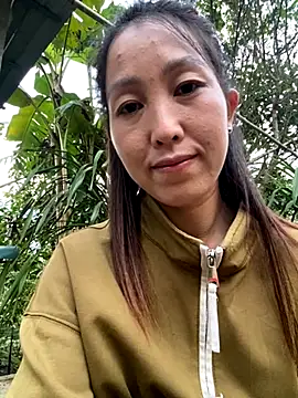 Snapshot of Huong-Ly chatting on September 18, 2025, 11:02 am Huong-Ly online show from September 18, 2025, 11:02 am