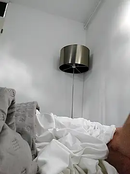 Snapshot of joette19cm chatting on November 1, 2025, 1:49 pm joette19cm online show from November 1, 2025, 1:49 pm