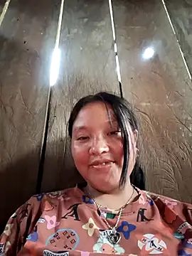 Snapshot of MuiNay chatting on September 25, 2025, 6:41 am MuiNay online show from September 25, 2025, 6:41 am