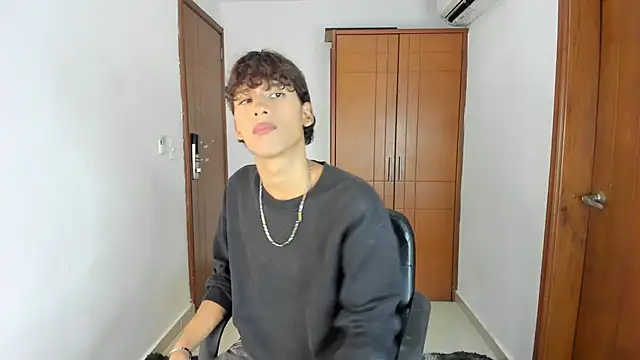 Snapshot of d3rke_666 chatting on March 24, 2026, 5:07 am d3rke 666 online show from March 24, 2026, 5:07 am