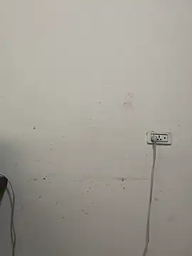 crhong666 online show from September 18, 2025, 1:30 am