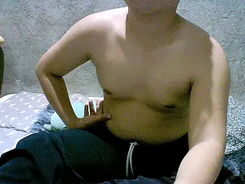 alhex gay26 online show from February 26, 2026, 1:33 pm