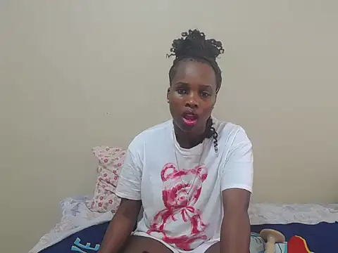 Snapshot of Blackberry96_ chatting on October 13, 2025, 8:49 am Blackberry96 online show from October 13, 2025, 8:49 am