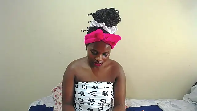 Snapshot of Blackberry96_ chatting on November 10, 2025, 6:51 am Blackberry96 online show from November 10, 2025, 6:51 am