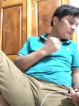 Snapshot of hotboy2x chatting on September 14, 2025, 11:43 am hotboy2x online show from September 14, 2025, 11:43 am