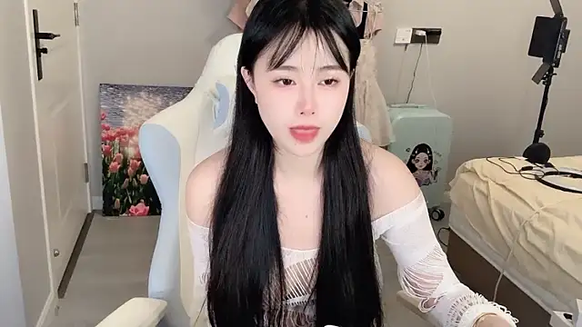 Sheepoooooooo online show from September 27, 2025, 7:25 am