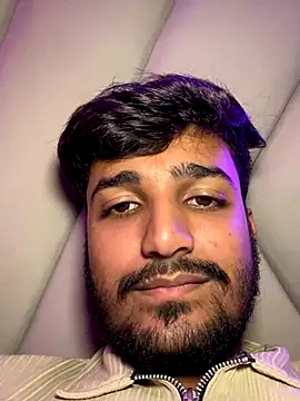 the Shinchanxh online show from October 23, 2025, 7:34 pm