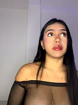 Michelle johnson  online show from October 18, 2025, 5:15 pm