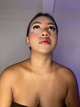 Michelle johnson  online show from November 10, 2025, 7:08 pm