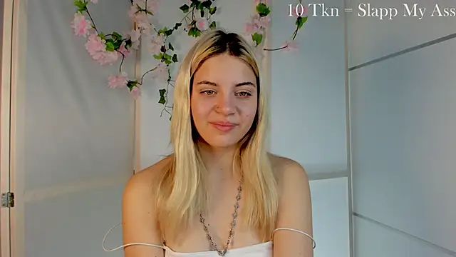 BlissBoardley online show from October 10, 2025, 6:58 am