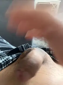 vonybac123 online show from April 5, 2026, 12:01 pm