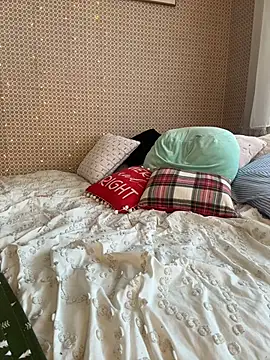 goddesskass online show from December 3, 2025, 2:27 pm