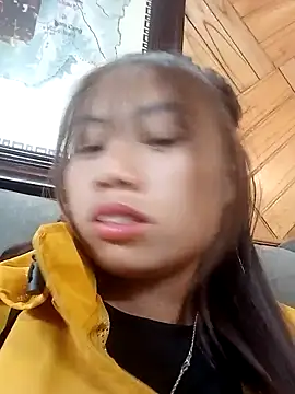 Snapshot of Dung-Thao19 chatting on September 16, 2025, 10:38 am Dung-Thao19 online show from September 16, 2025, 10:38 am