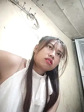 Snapshot of Dung-Thao19 chatting on October 21, 2025, 11:59 pm Dung-Thao19 online show from October 21, 2025, 11:59 pm