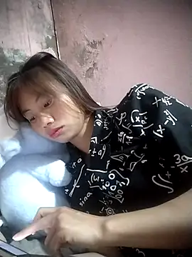 Snapshot of Dung-Thao19 chatting on September 12, 2025, 11:26 pm Dung-Thao19 online show from September 12, 2025, 11:26 pm
