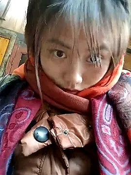 Snapshot of Dung-Thao19 chatting on November 3, 2025, 3:34 am Dung-Thao19 online show from November 3, 2025, 3:34 am