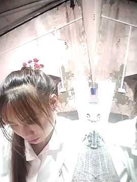 Snapshot of Dung-Thao19 chatting on September 14, 2025, 9:04 pm Dung-Thao19 online show from September 14, 2025, 9:04 pm