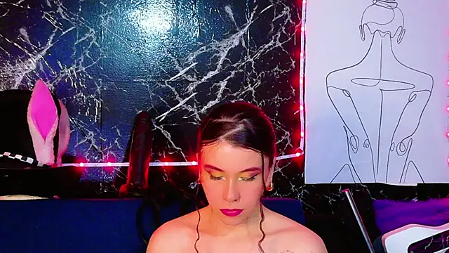 CristalRose online show from May 21, 2026, 7:00 pm